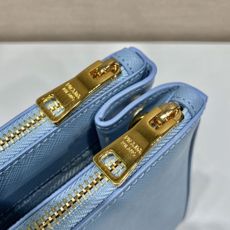 Pra*a top handle bags